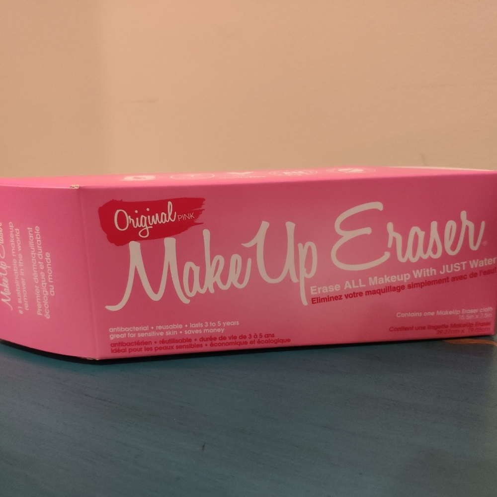 Makeup eraser